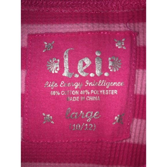 L.e.i long sleeve - Picture 3 of 3